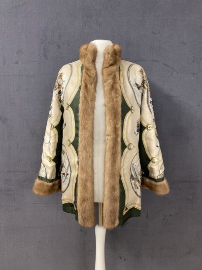 HERMES Paris made in France

Pelisse réversible,...