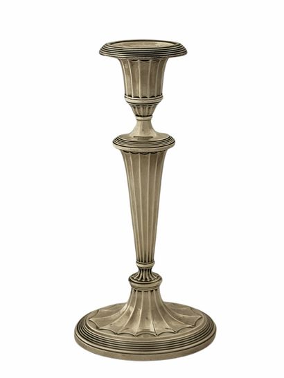 BOUGEOIR Angleterre Epoque Edouard VII

en...