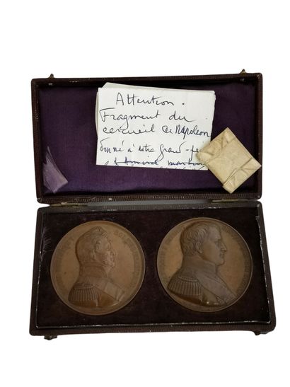 DEUX MEDAILLES COMMEMORATIVES DU RETOUR DES...