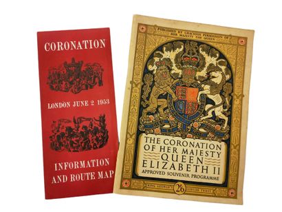 LOT DE 2 DOCUMENTS sur le couronnement de...