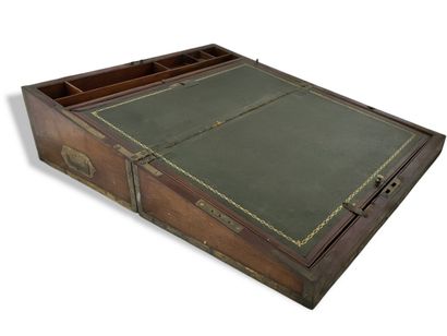 COFFRET-ECRITOIRE DE MARINE - Probablement...