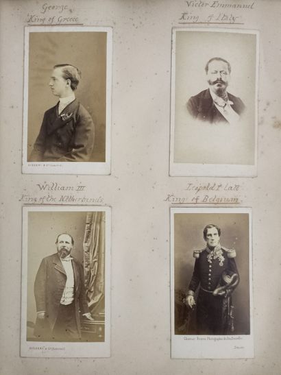 BEL ALBUM DE PHOTOGRAPHIES contenant notamment...