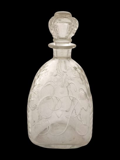 CARAFE COMMEMORATIVE de trois rois d'Angleterre,...