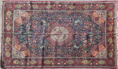 TAPIS ISPHAN (chaîne et trame en coton, velours...