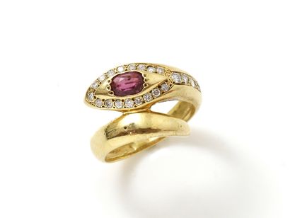 Bague serpent en or 750 millièmes, la tête...