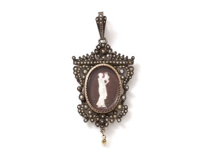Pendentif porte photo en argent vermeillé...