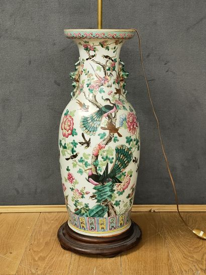 CHINE vers 1900

GRANDE POTICHE balustre...
