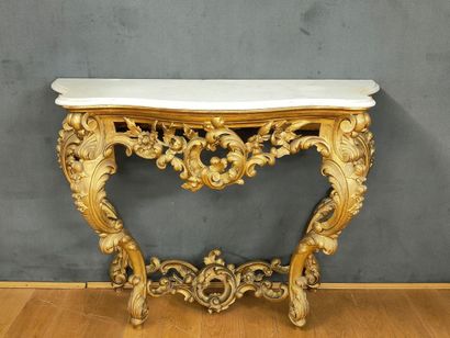 CONSOLE D APPLIQUE de forme mouvementée d...