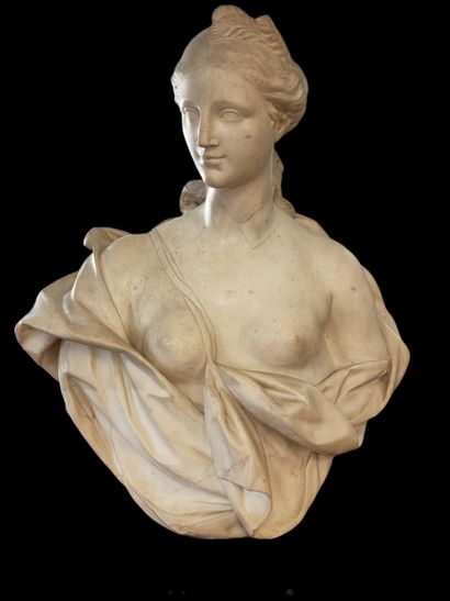 IMPORTANT BUSTE de jeune femme dénudée d'Epoque...