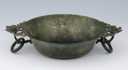 CHINE, XIXème Siècle pour l'Inde Moghol

COUPE...