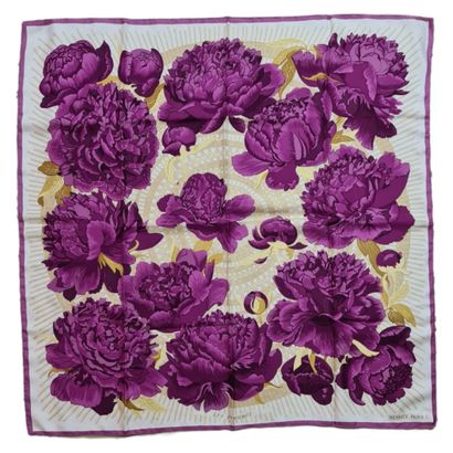 HERMES Paris made in France - Printed silk...