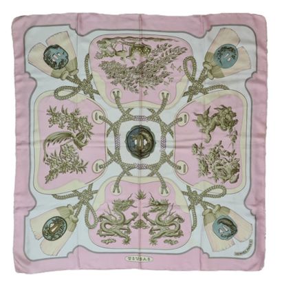 HERMES Paris made in France - Square in printed...