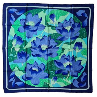 HERMES Paris made in France - CARRE in silk...
