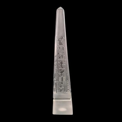 DAUM FRANCE - STATUTE OF EGYPTIAN OBELISK...
