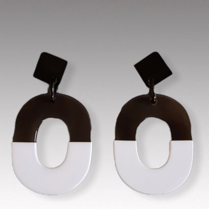 HERMES Paris made in Vietnam - PAIR OF PENDANTS...