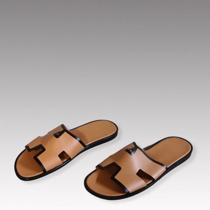 HERMES Paris made in Italy - PAIR OF SANDALS...