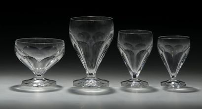 BACCARAT - MODELE BOURBON - PARTIE DE SERVICE...
