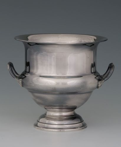 MEDICIS SHELF in silver plated metal - England...