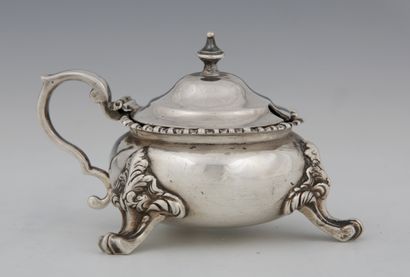 MOUTARDIER England Victorian period in silver...