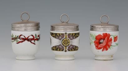 ROYAL WORCESTER - 3 EGGS COOKING in porcelain...