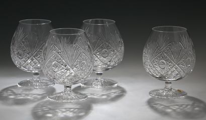 SUITE DE 4 GRANDS VERRES A ALCOOL BALLON...