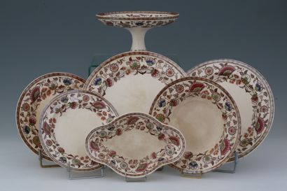 NEWARK - 40 PIECES TABLE SET in fine ivory...
