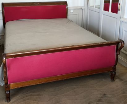 GRAND LIT de Style Directoire cols de cygne...