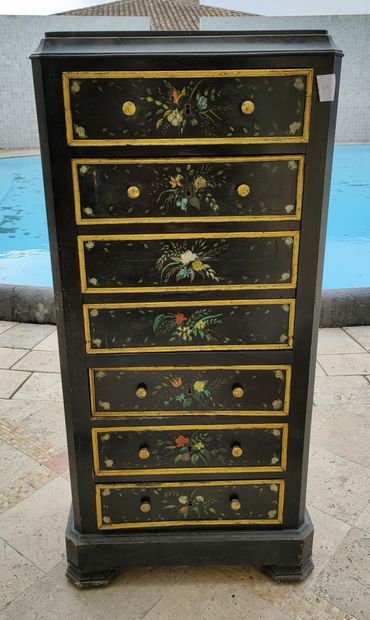 SECRETAIRE DE DAME en forme de semainier,...