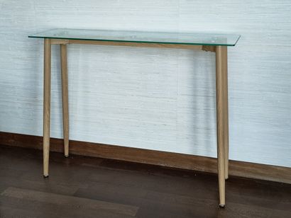 CONSOLE Moderne à plateau de verre et piétement...