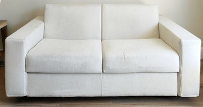 CANAPE CONVERTIBLE trois places, tissu blanc...