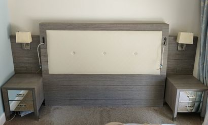 TETE DE LIT AMENAGEE en stratifié faux bois,...