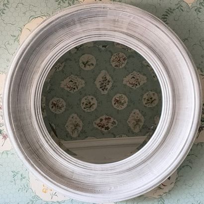 LOT COMPRENANT :

PAIRE DE LAMPES en composition...