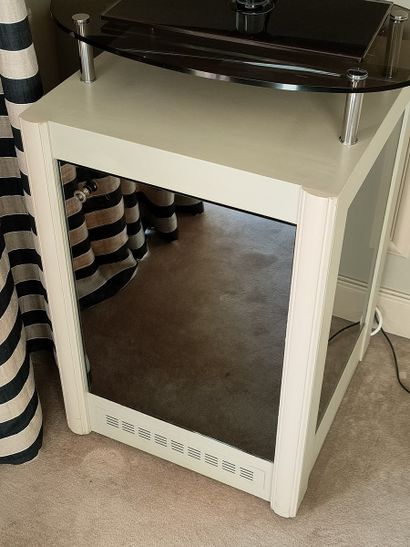 MINI BAR en bois laqué crème, TABLETTE en...