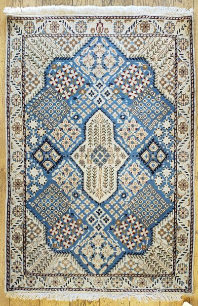 2 RUGS - IRAN Modern wool hand knotted

Naturalist...