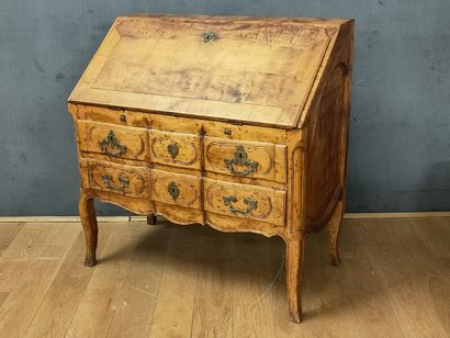 Louis XV style crossbow fronted desk in stained...