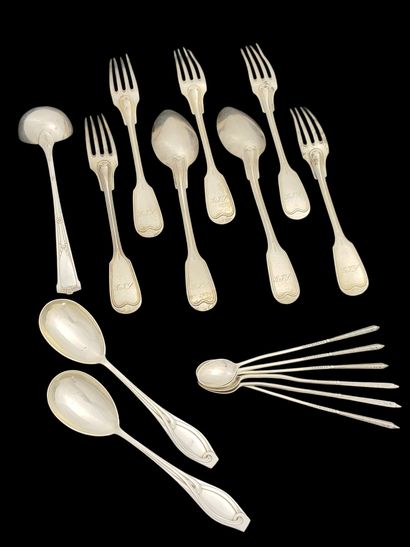 LOT OF TABLE SILVER XIX and XX Century in...