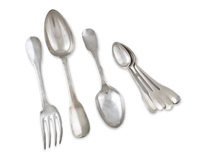 A TABLE COVER, A TABLE FORK AND 5 COFFEE...