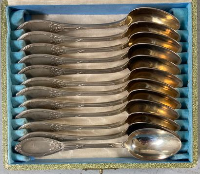 LOT OF SILVER TABLE SETTINGS - First Half...