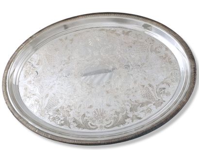 OVAL SERVICE PLATEAU of XIXth Century Modern...