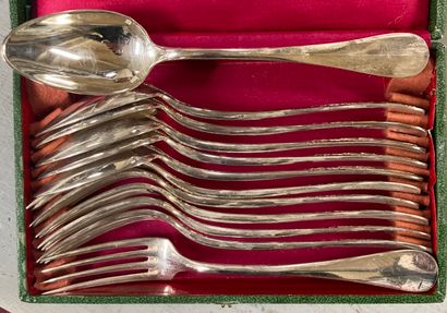 LOT OF SILVER TABLE SETTINGS - First Half...