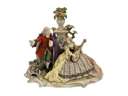 GROUP in polychrome porcelain of the Saxony...