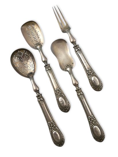 4 PIECES HORS D'OEUVRE SERVICE Circa 1860-1880...