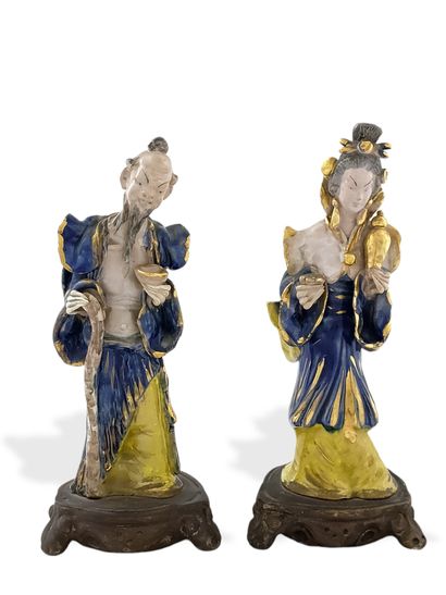 PAIR OF STATUETTES of Chinese Style of the...