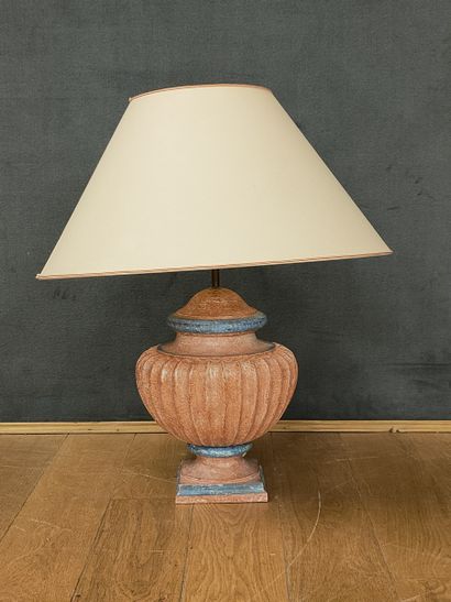 Modern electric lamp with Medici foot and...