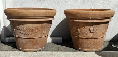 PAIR OF GARDEN VASES of truncated cone shape...