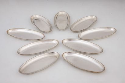 SET OF 9 SHIPPING SHAPE MILK BREAD DISHES...
