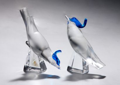 LALIQUE FRANCE - PAIRE DE STATUETTES D'OISEAUX...
