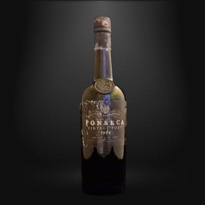 1 BOTTLE PORTO FONSECA VINTAGE PORT 1994

(Label...
