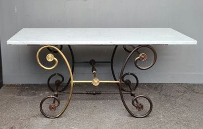 TABLE DE BOUCHERIE de Style du XIXème Siècle...