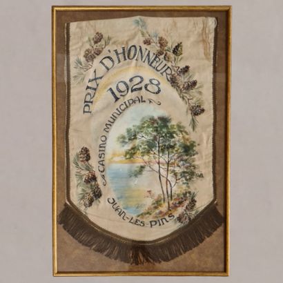 7 BANNERS mainly from 1930 in painted silk,...